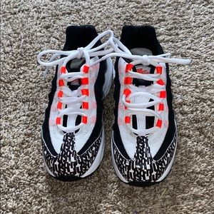 Nike shoes for little girls